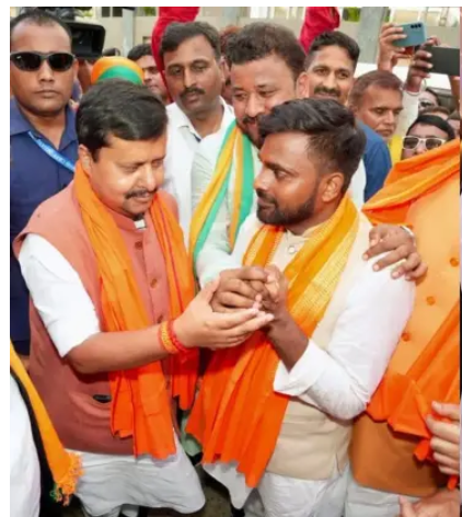 बिहार की पांच प्रमुख घटनाओं की तस्वीरें, जिनमें बांकीपुर उपचुनाव, शिक्षा मंत्री का स्कूल निरीक्षण और मुख्यमंत्री का सहयोग कार्यक्रम शामिल है।