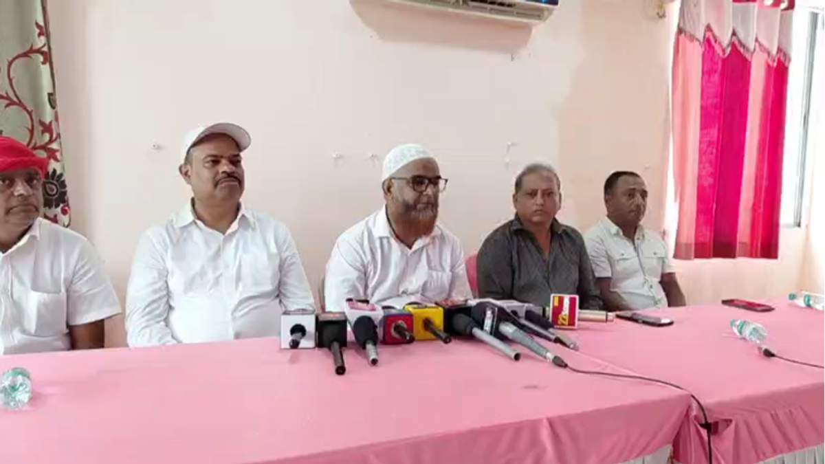 DCA सदस्यता विवाद में पूर्व महासचिव एस. ए. रहमान की लोकपाल में दायर याचिका का प्रतीकात्मक दृश्य।