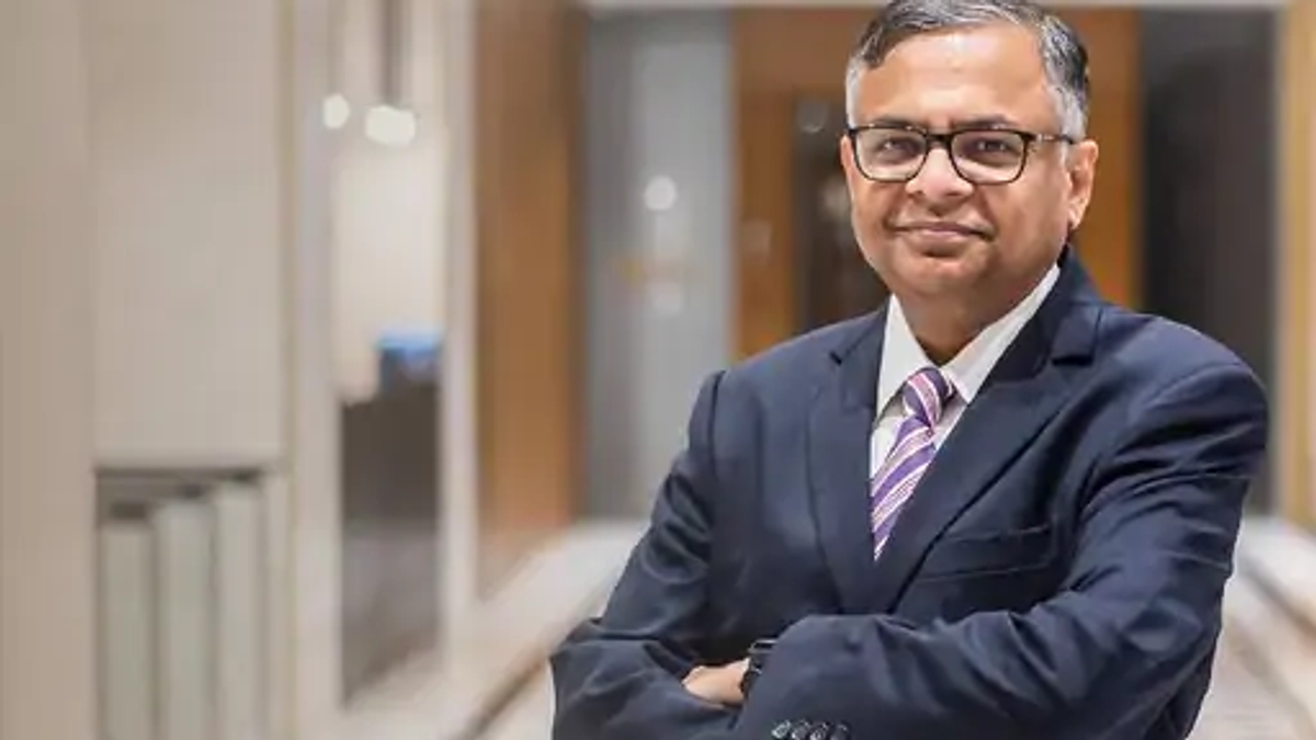 Tata Sons के चेयरमैन N Chandrasekaran की तस्वीर, पांच साल के नए कार्यकाल को बोर्ड की मंजूरी