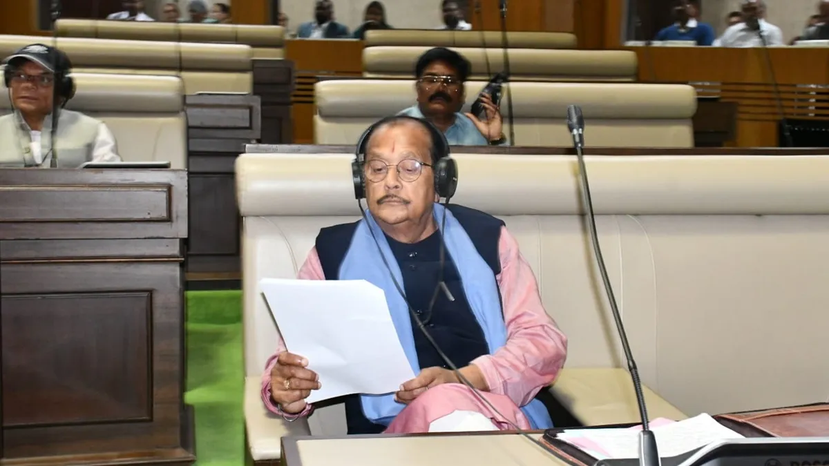 झारखंड के वित्त मंत्री राधाकृष्ण किशोर की प्रतीकात्मक तस्वीर, जो सरकारी सुरक्षा लौटाने के फैसले से जुड़े घटनाक्रम को दर्शाती है।