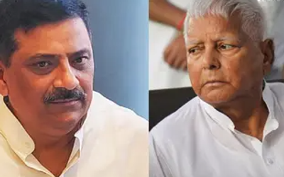 संजय झा और लालू प्रसाद यादव की तस्वीर, फरक्का बैराज और 1996 गंगा जल समझौते को लेकर बिहार में सियासी बयानबाजी
