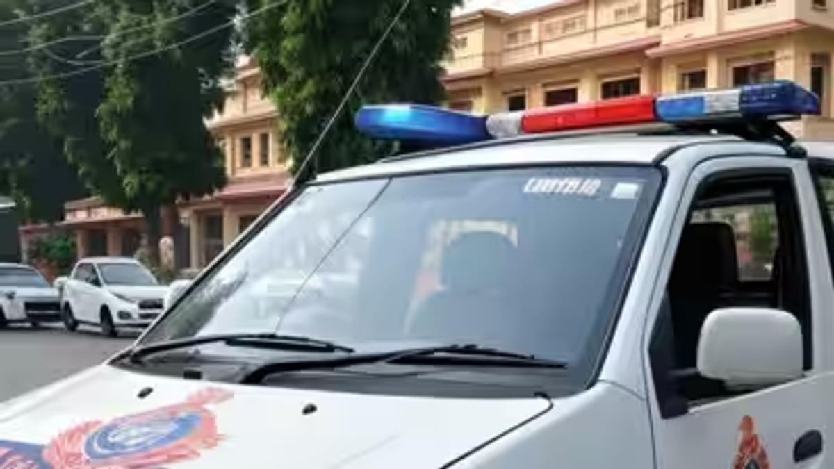 पटना में IPS अधिकारी की पत्नी के आत्महत्या प्रयास के बाद अस्पताल में इलाज