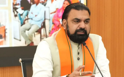 बिहार में मेडिकल कॉलेजों के PPP मॉडल और जिला अस्पतालों के आधुनिकीकरण पर मुख्यमंत्री सम्राट चौधरी