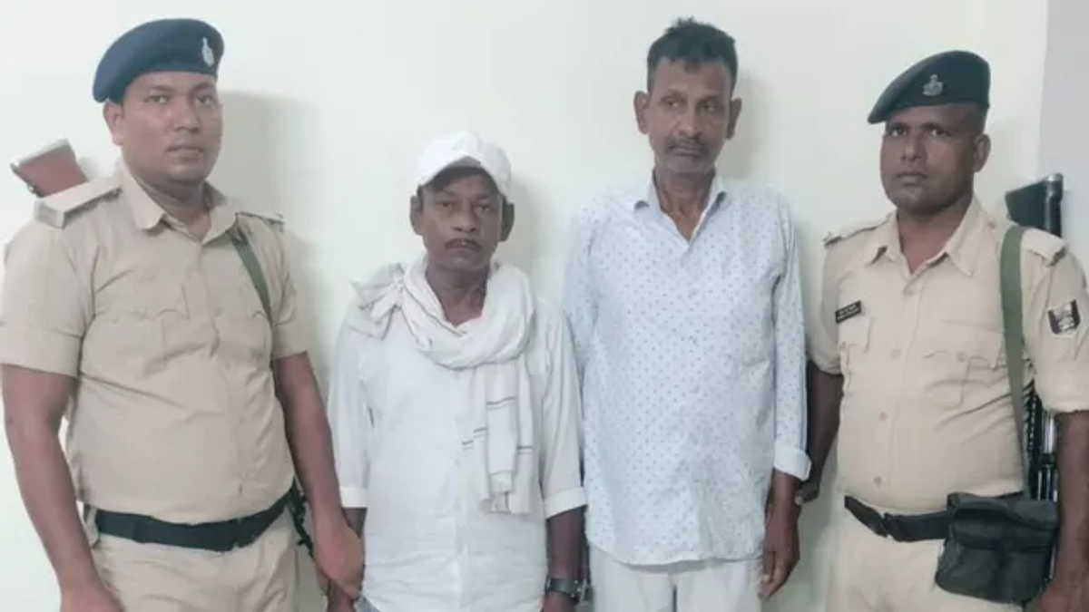 पटना में 20 हजार रुपये रिश्वत लेते गिरफ्तार बिहार शिक्षा विभाग के अवर सचिव के खिलाफ SVU की कार्रवाई की सांकेतिक तस्वीर।
