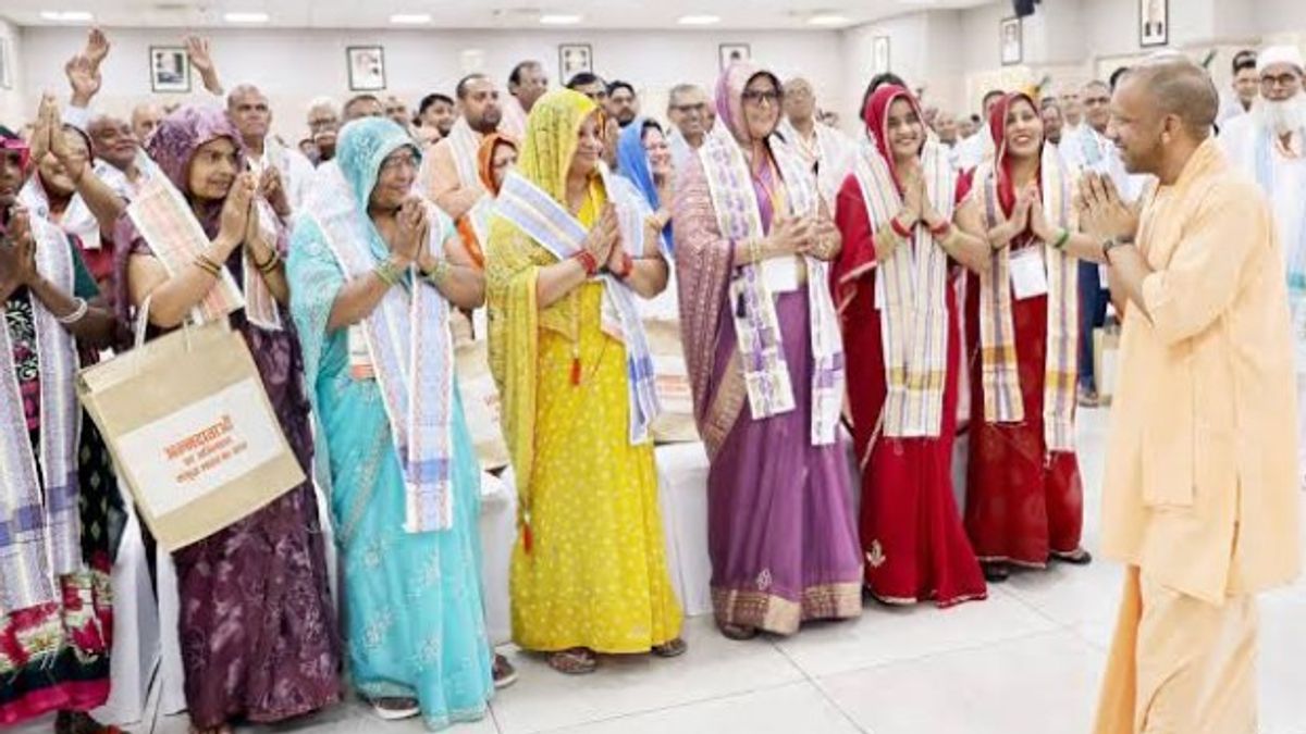 cm yogi on jewar airport