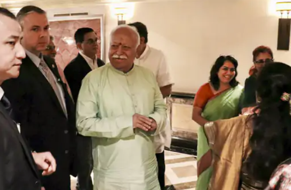 अमेरिका के न्यूयॉर्क पहुंचे RSS प्रमुख मोहन भागवत