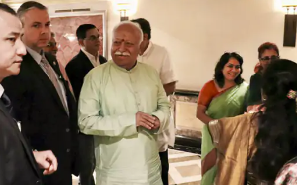 अमेरिका के न्यूयॉर्क पहुंचे RSS प्रमुख मोहन भागवत