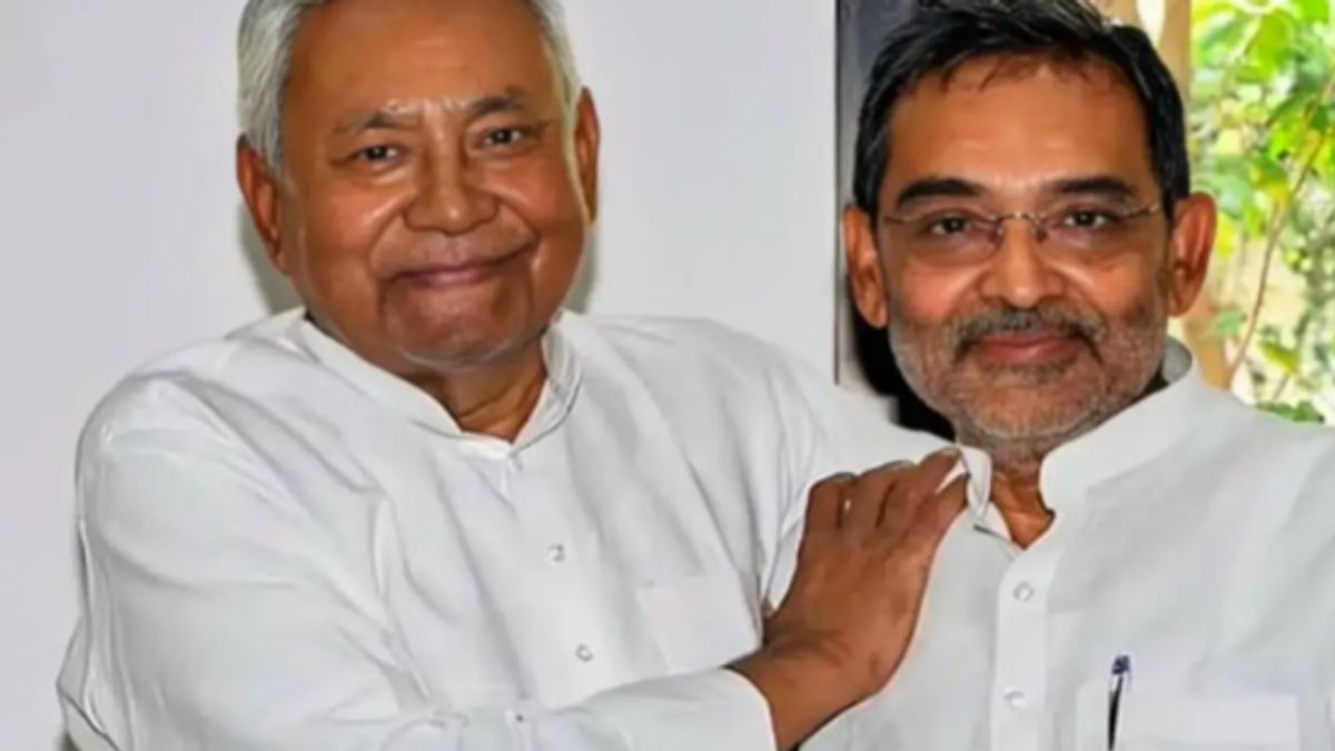 नीतीश कुमार और उपेंद्र कुशवाहा की तस्वीर, बिहार में राजनीतिक विरासत को लेकर विवाद