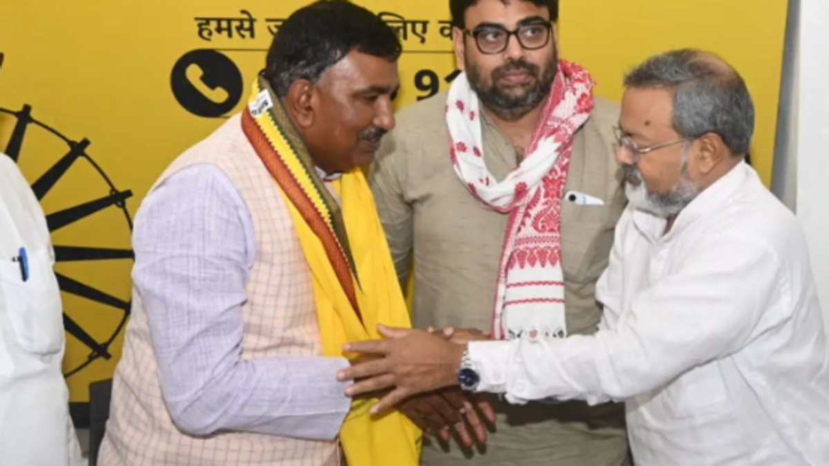 तिरहुत शिक्षक सीट से जन सुराज के नए उम्मीदवार श्याम नंदन यादव