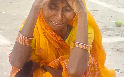 दुमका के सरैयाहाट में घरेलू विवाद के दौरान पिता द्वारा बेटी की हत्या और बीच-बचाव करने आए बुजुर्ग की मौत से जुड़ी सांकेतिक तस्वीर।