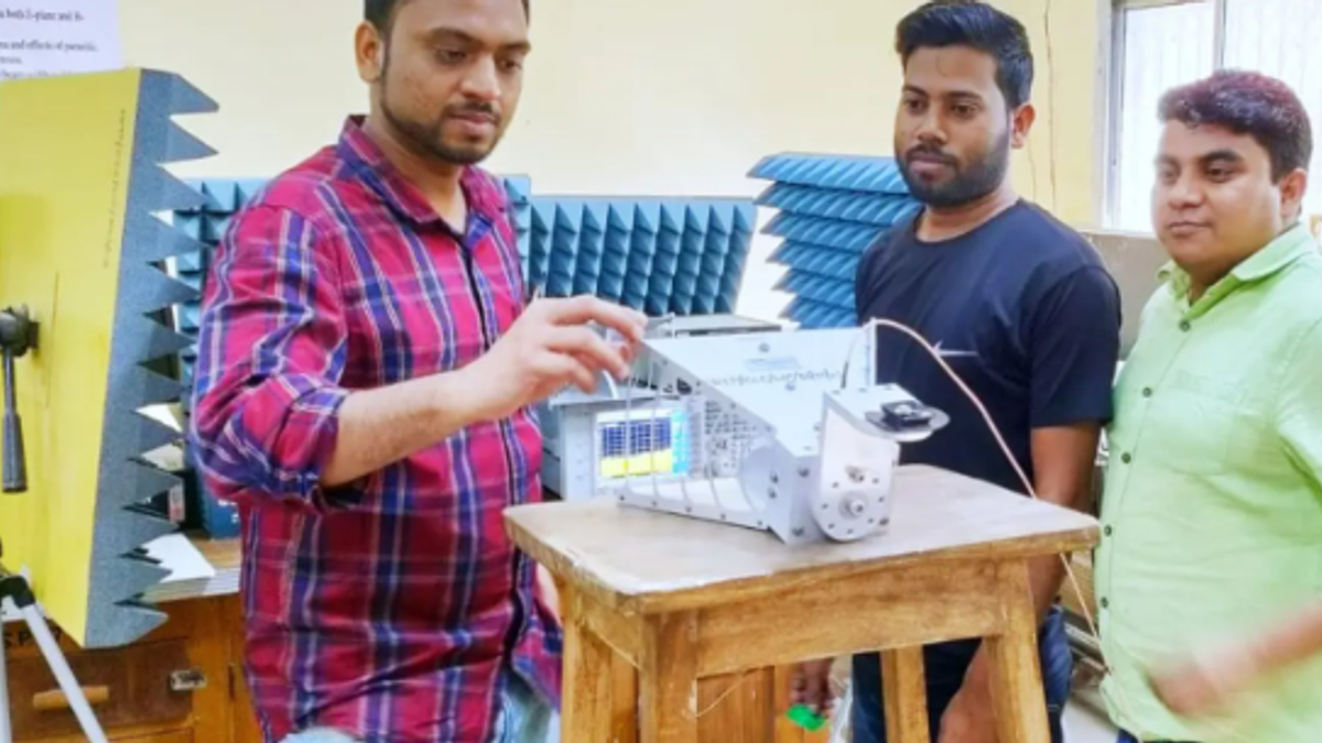 NIT पटना की फाइटर जेट और मिसाइलों के लिए रडार सिग्नल कमजोर करने वाली मेटेरियल लेयर पर रिसर्च