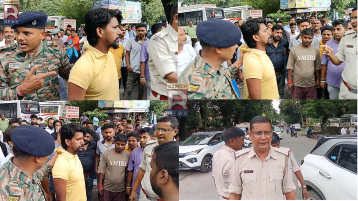 जमशेदपुर के जुबली पार्क के पास शराब के नशे में हंगामे के बाद मौके पर मौजूद पुलिस