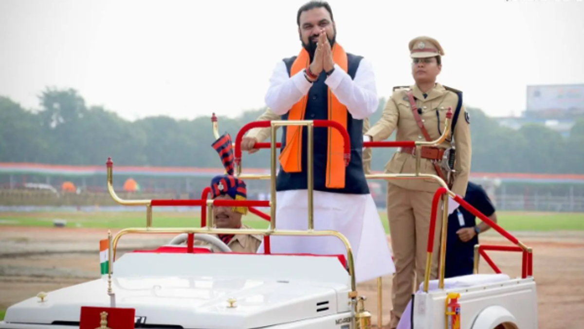 मुख्यमंत्री सम्राट चौधरी बिहार के विकास रोडमैप की जानकारी देते हुए