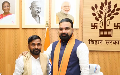 बांकीपुर उपचुनाव के बीजेपी उम्मीदवार नीरज सिन्हा, जिनके बायोडाटा में कथित गलती को लेकर राजनीतिक विवाद खड़ा हो गया।