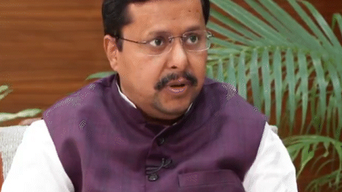 नितिन नवीन पटना पहुंचे, बिहार MLC चुनाव और दुर्गा पूजा कार्यक्रम