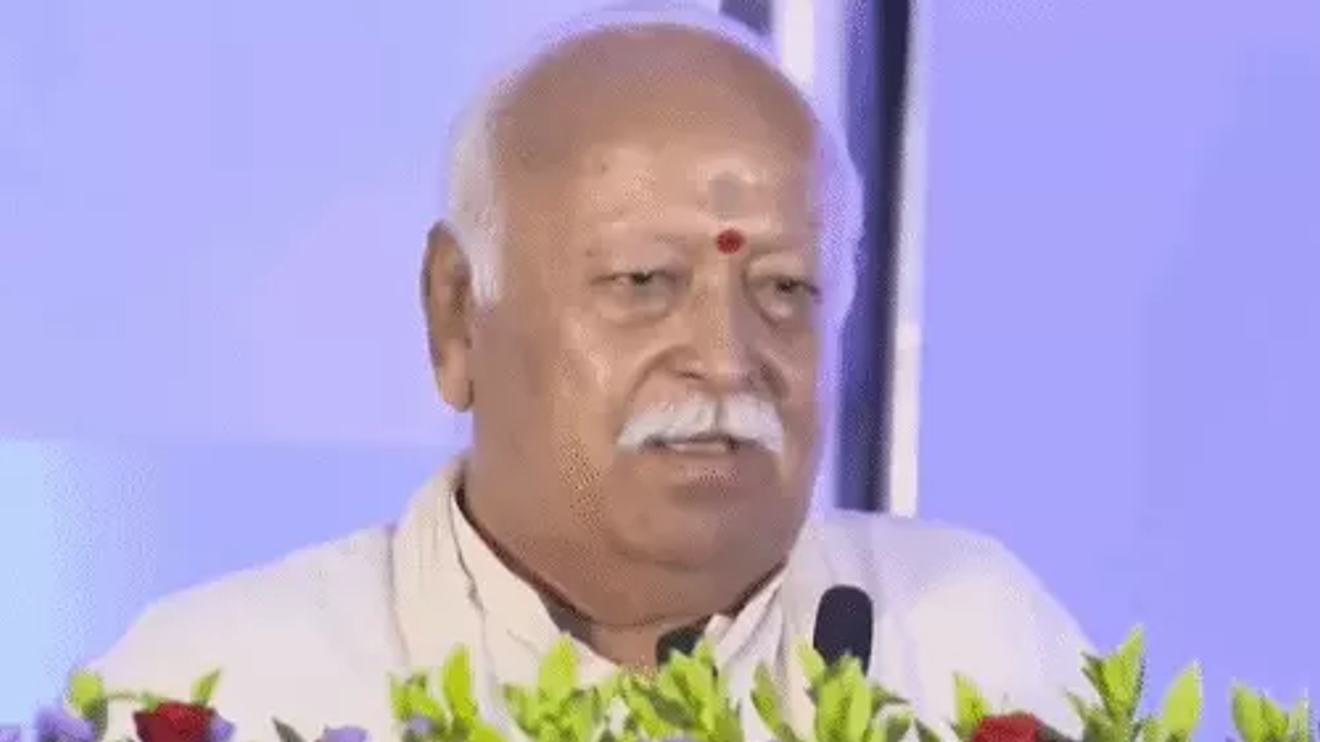 मोहन भागवत के अमेरिका दौरे से पहले USCIRF ने RSS पर प्रतिबंध की मांग की