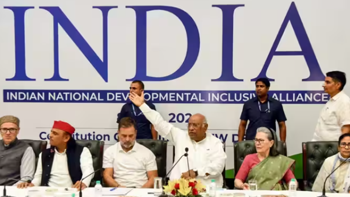 1 नवंबर की INDIA ब्लॉक रैली से पहले कांग्रेस की संभावित प्रदर्शन रणनीति और मतदाता सूची अभियान।