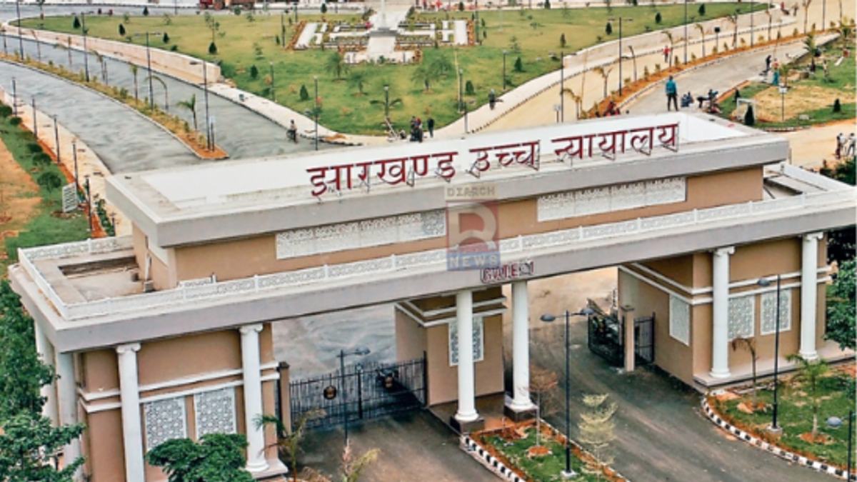 JPSC 2025 परीक्षा में कथित अनियमितताओं पर सुप्रीम कोर्ट की सुनवाई का प्रतीकात्मक दृश्य