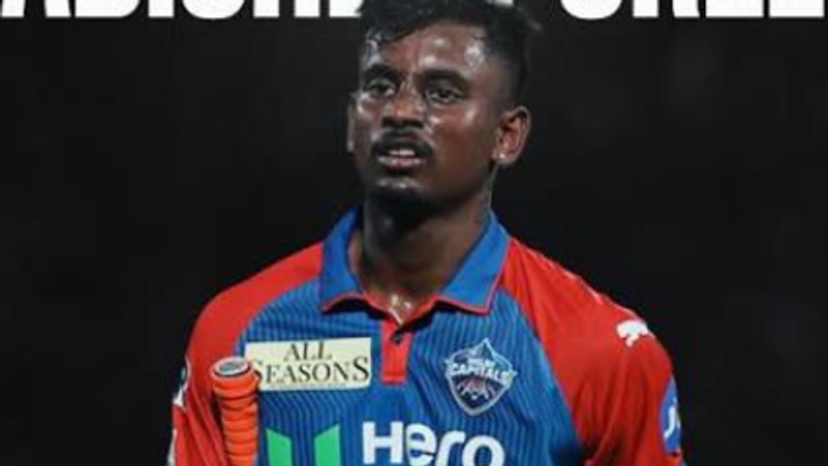 मेडिकल छात्रा से कथित दुष्कर्म मामले की सुनवाई के दौरान कोलकाता हाई कोर्ट और आरोपी क्रिकेटर अभिषेक पोरेल का सांकेतिक दृश्य।