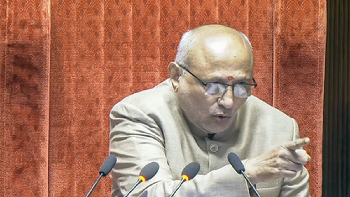 संसद में हंगामे के दौरान राज्यसभा के सभापति सीपी राधाकृष्णन।