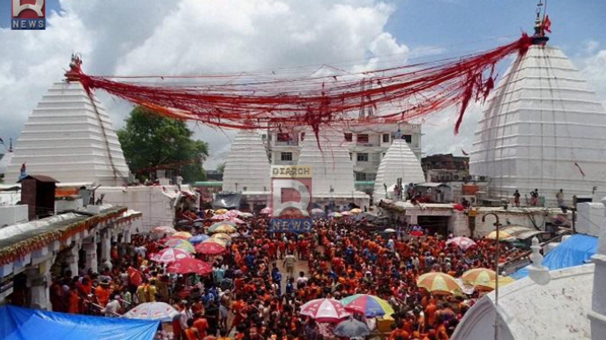 देवघर बाबा बैद्यनाथ मंदिर और मां पार्वती मंदिर के शिखरों को जोड़ता लाल धागा