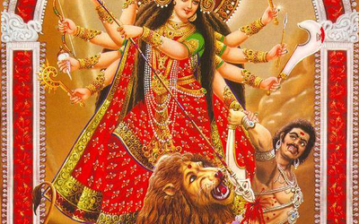 आषाढ़ गुप्त नवरात्रि पर कलश स्थापना और मां दुर्गा की पूजा करते श्रद्धालु।
