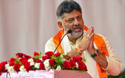 कर्नाटक के मुख्यमंत्री डीके शिवकुमार कैबिनेट विस्तार से पहले कांग्रेस में बढ़ते असंतोष के बीच।