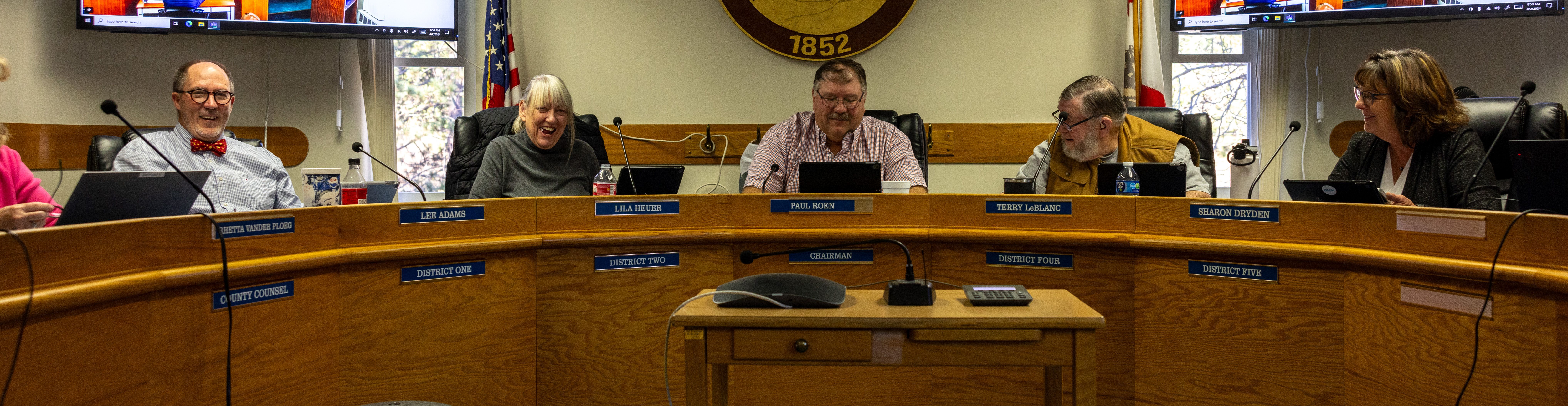 The Board in good spirits before the call to order