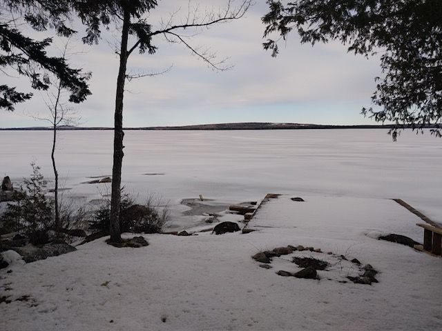 Lenny’s camp in the snow