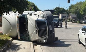 Semi-Truck Overturns in Central Marysville