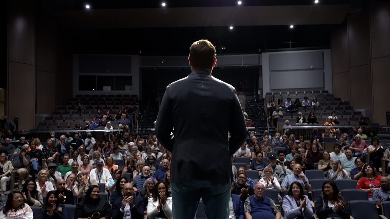 Eric Swalwell Suspends Bid for California Governor