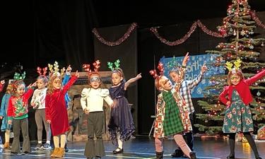 Holiday Show and Auction Benefits School Arts