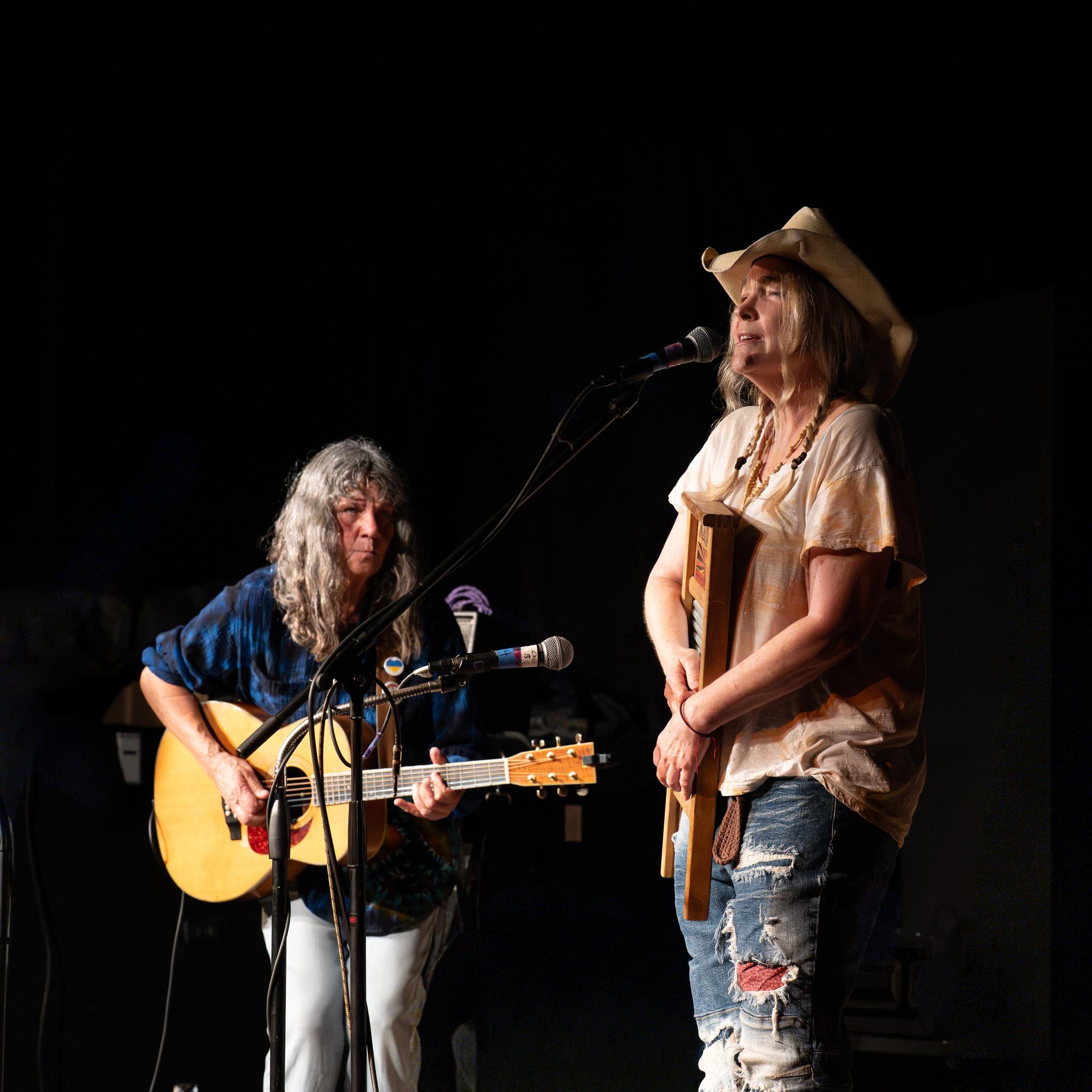 Chris Webster and Nina Gerber. Credit: Bill Evans, @modalman.