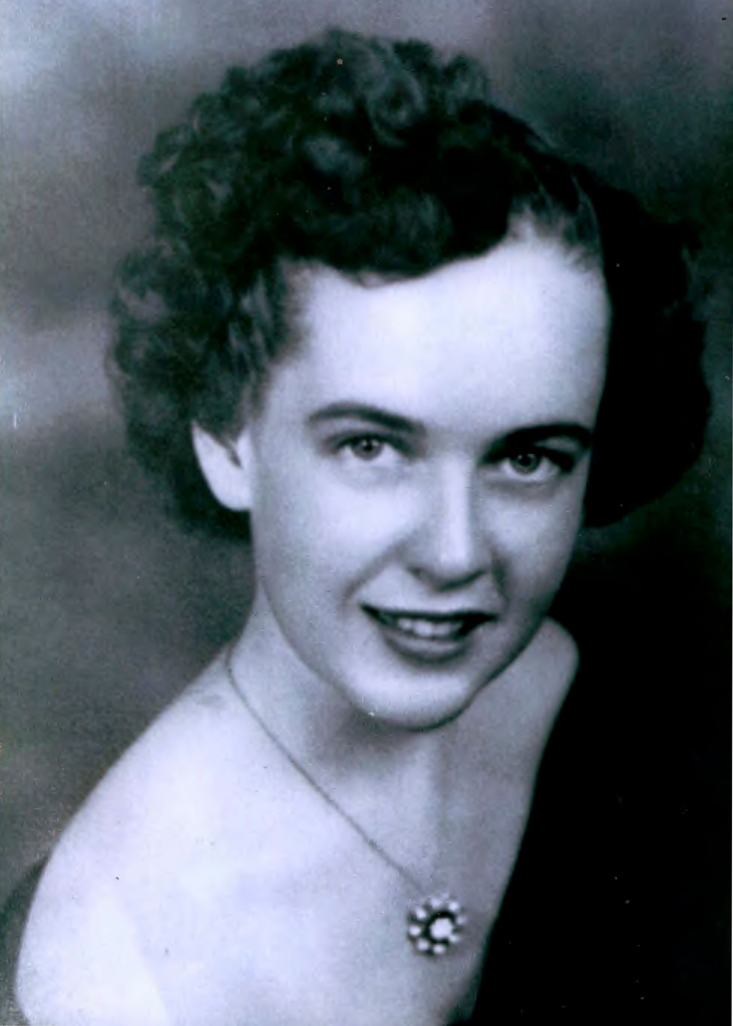 Shirley Rae Holstrom