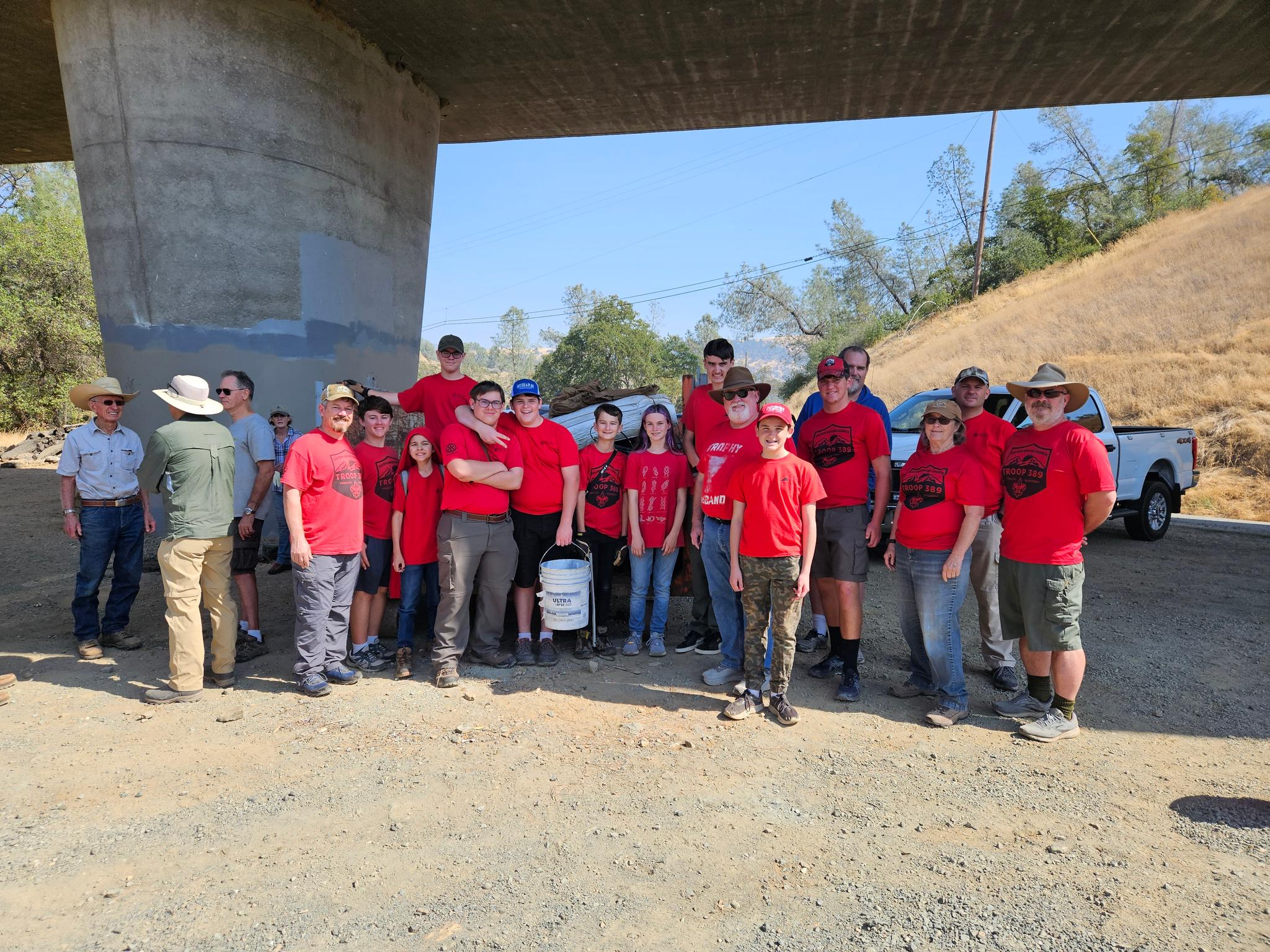 Volunteers during Yuba River Cleanup