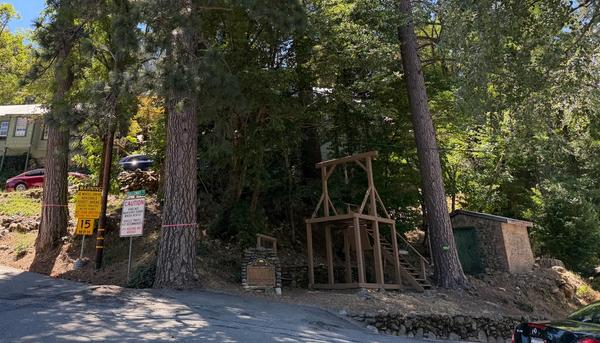 Sierra County Considers Cutting Trees Near Historic Gallows