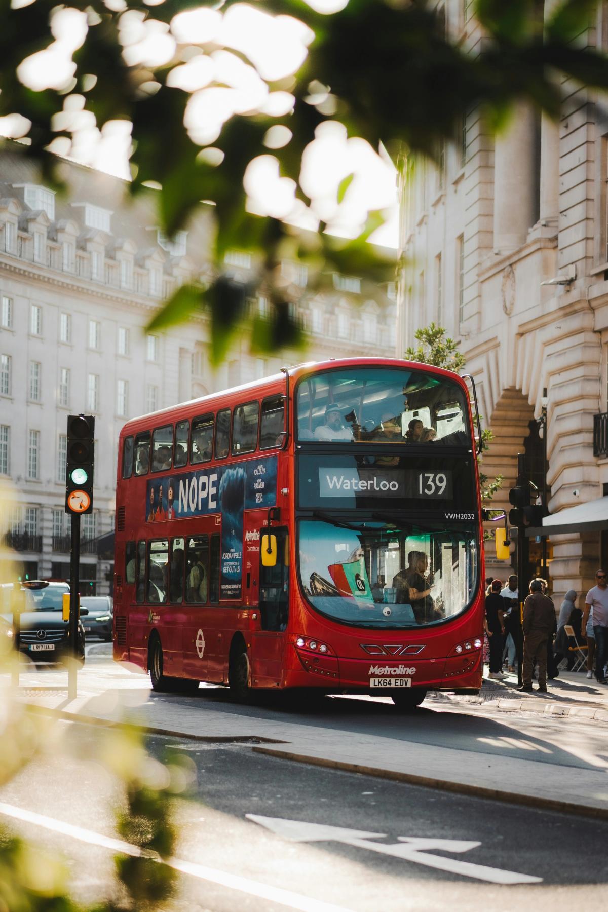 London bus driver cabs to be fitted with air conditioning 