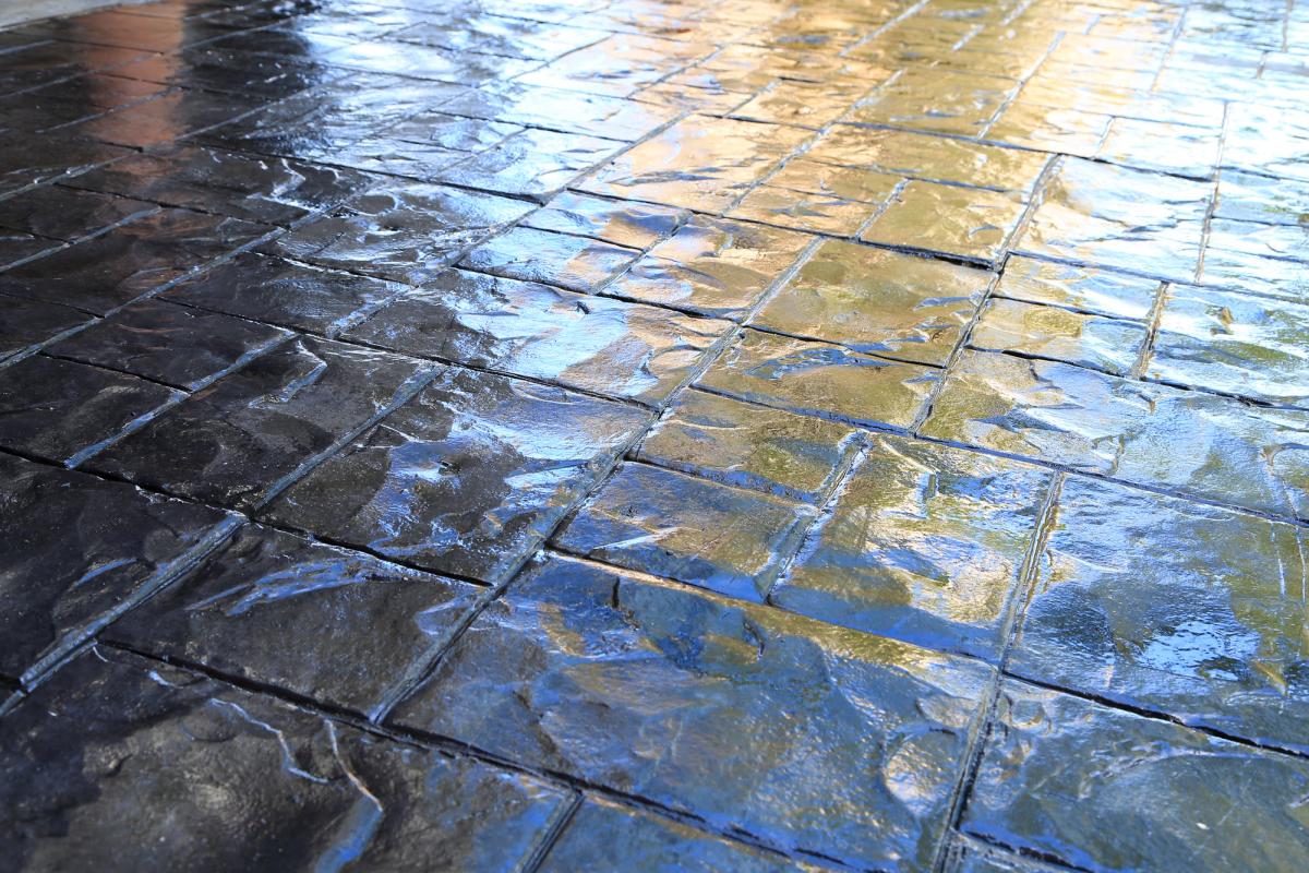 UV Stable Professional-Grade High Gloss Finish Sealer