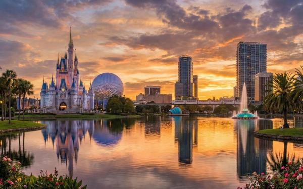 Explore Orlando