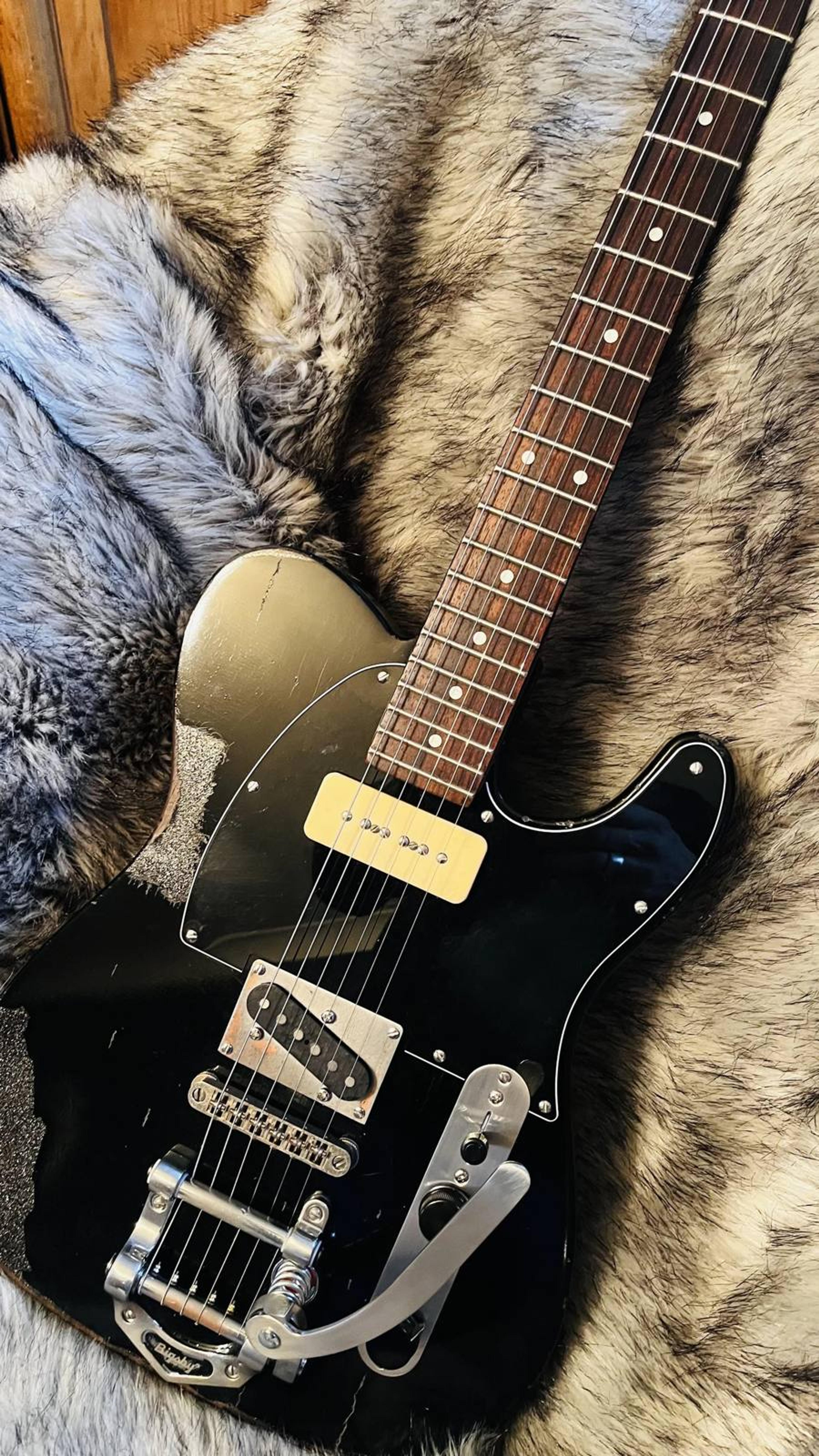 The Crow no2 - Black on black relic telecaster