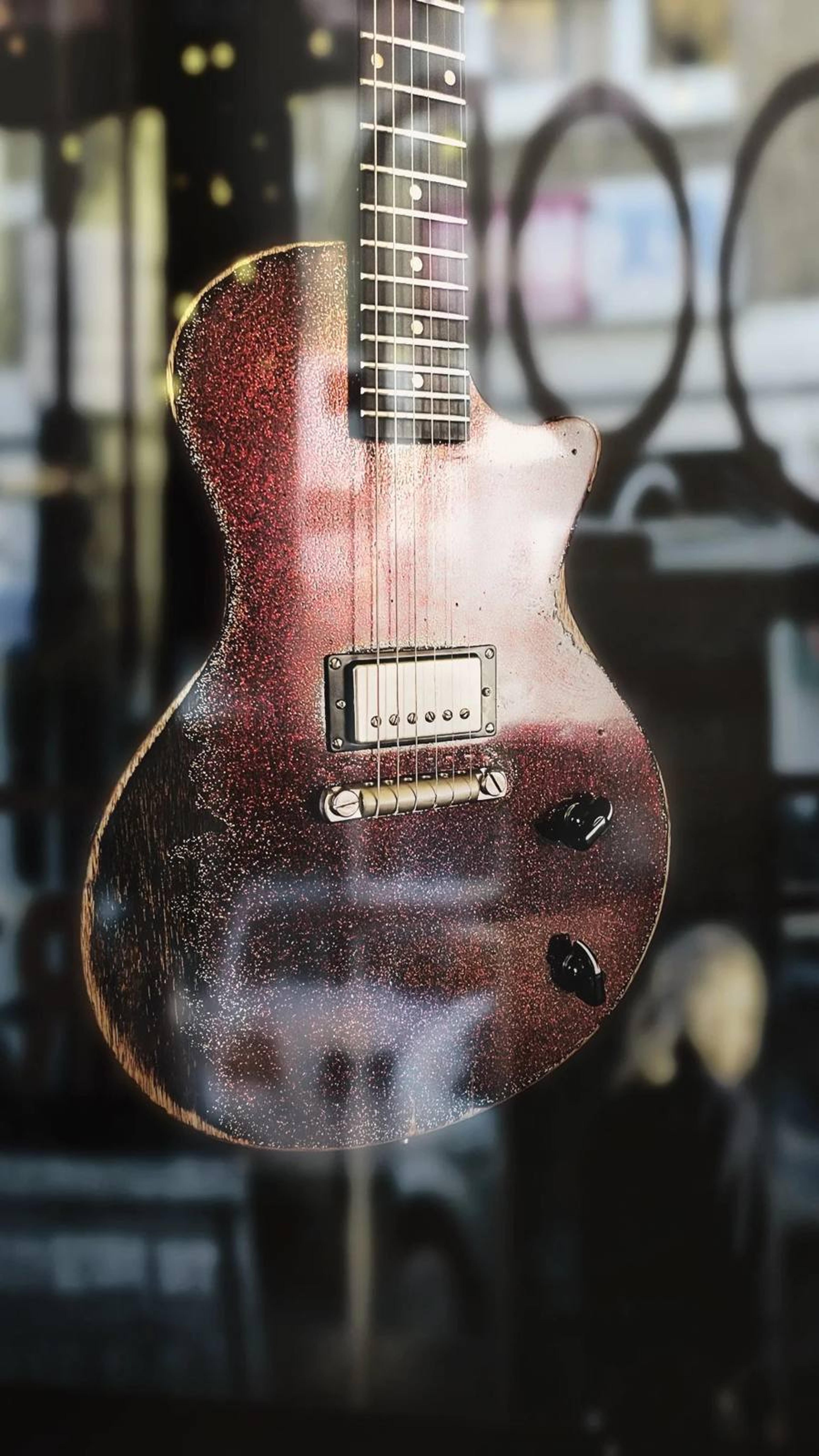 The Rebel Custom - LP Jnr style single pickup set neck custom guitar in Red Sparkle over black metallic - Bareknuckle Mule Humbucker - Faber Bridge - heavy checked hand relic'd nitrocellulose paint - Ad 2