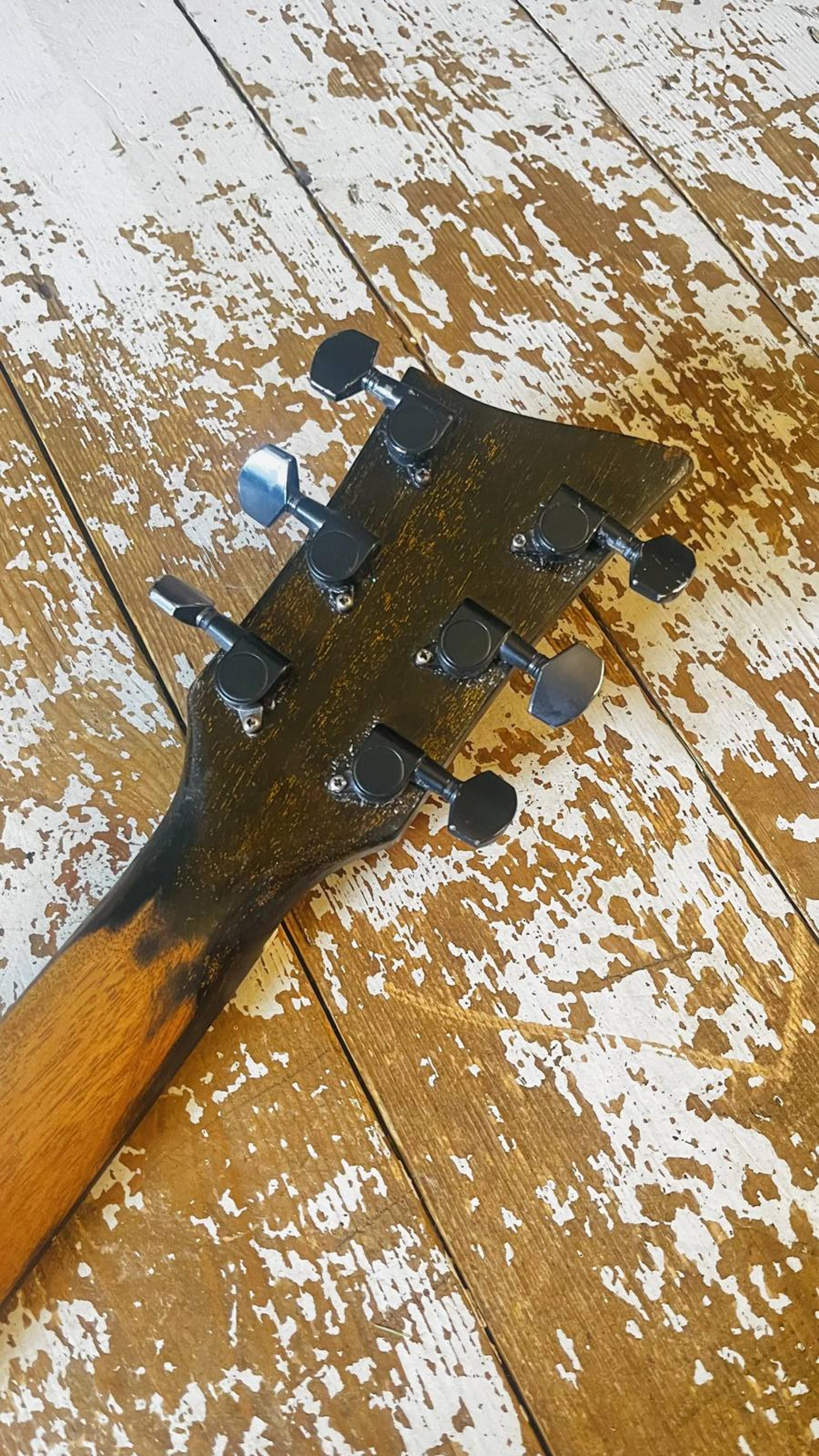 The Rebel Custom - LP Jnr style single pickup set neck custom guitar in Red Sparkle over black metallic - Bareknuckle Mule Humbucker - Faber Bridge - heavy checked hand relic'd nitrocellulose paint - rear headstock