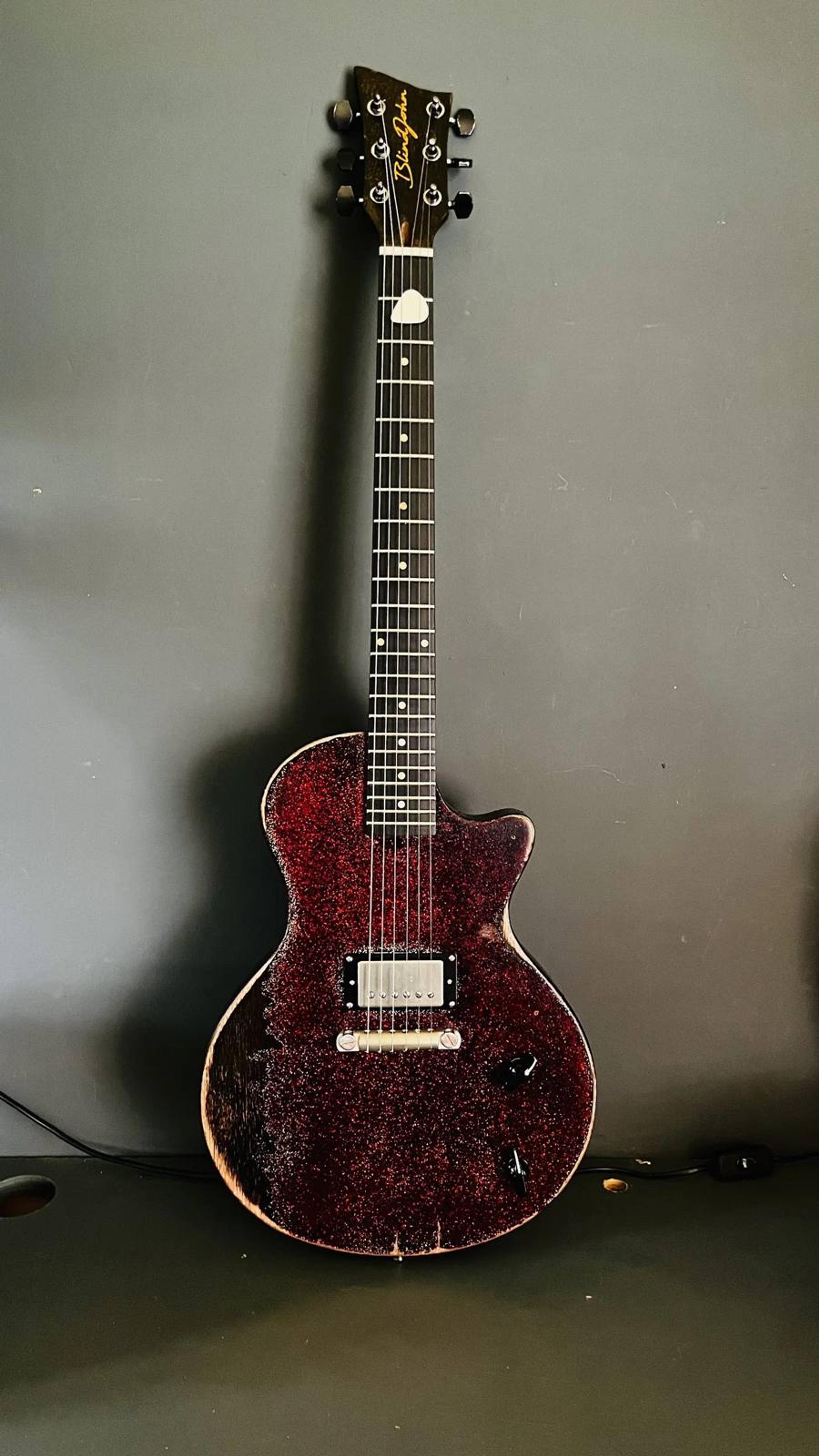 The Rebel Custom - LP Jnr style single pickup set neck custom guitar in Red Sparkle over black metallic - Bareknuckle Mule Humbucker - Faber Bridge - heavy checked hand relic'd nitrocellulose paint - full 2