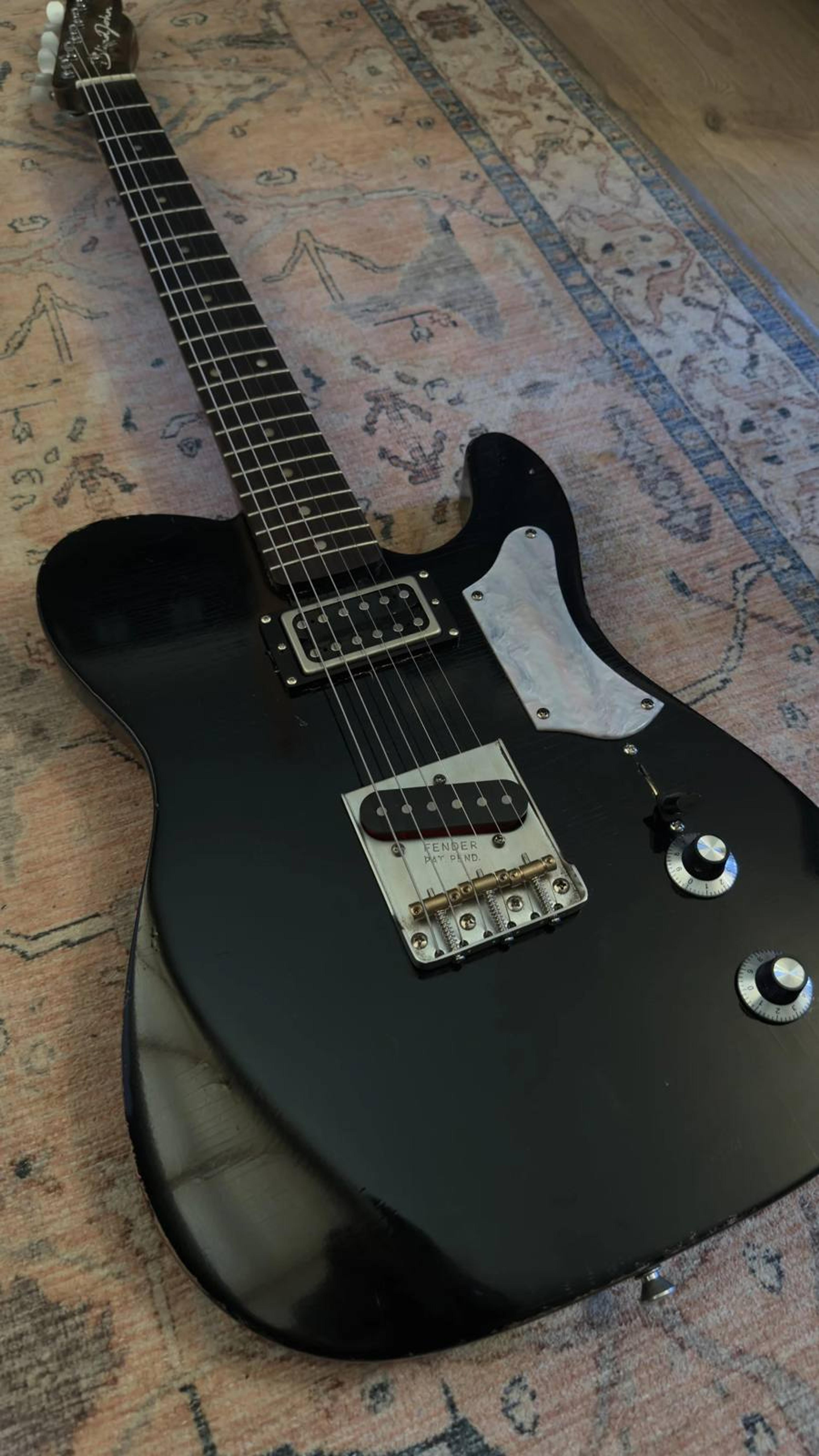 The Magpie - relic black Tele with white pearloid detail - body