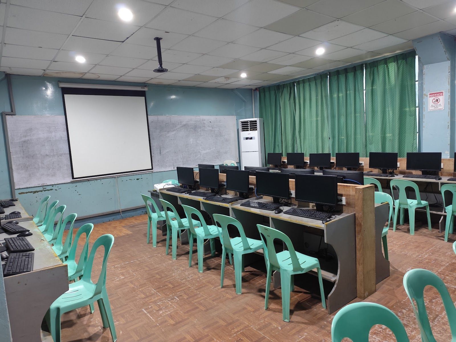 Multimedia Room 4