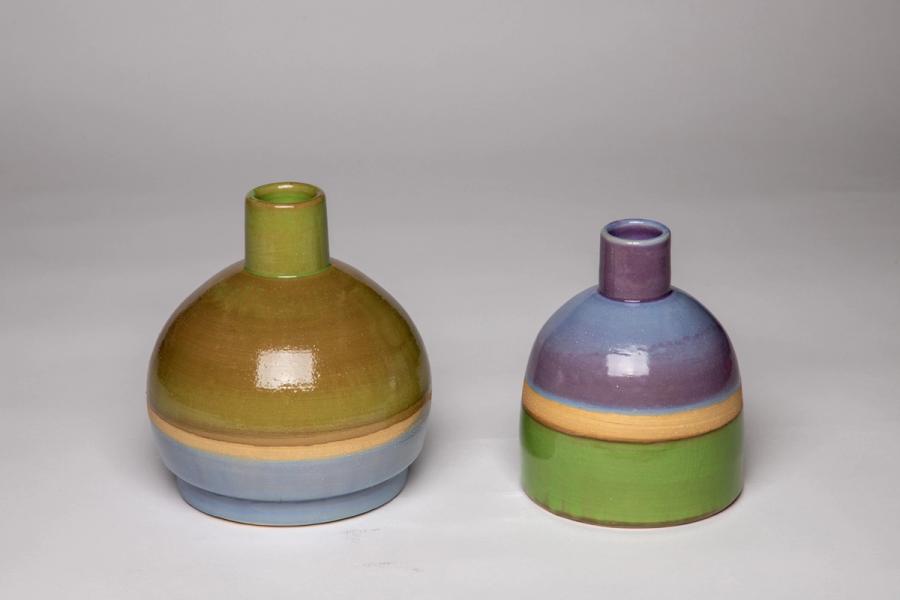 Set of two medium pots, porcelanous stoneware