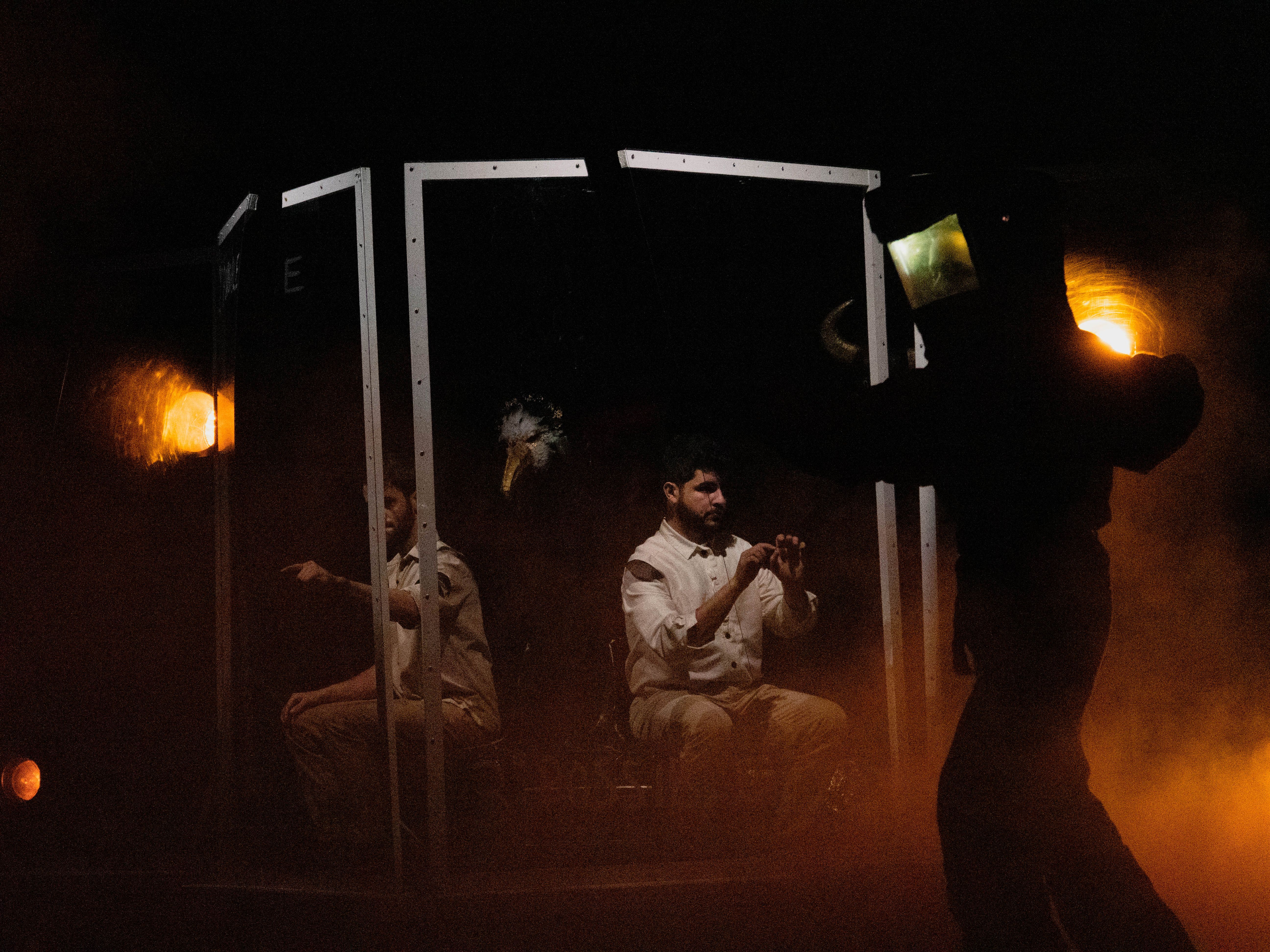 une cosmonaute sur scène