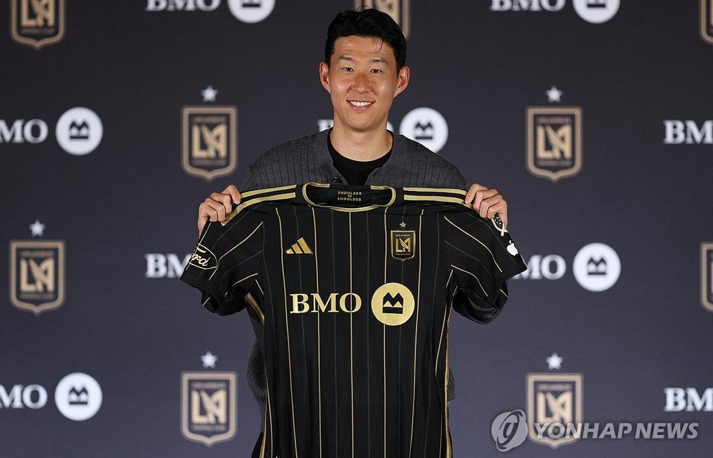 손흥민, MLS 데뷔전서 동점 PK 유도…LAFC 2-2 무승부에 한몫