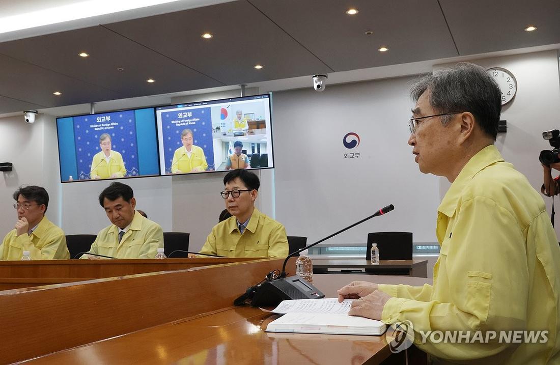 ‘美조지아주 한국인 무더기 구금’에 긴급대책회의 (서울=연합뉴스) 신준희 기자 = 조현 외교부 장관이 6일 정부서울청사에서 열린 재외국민보호대책본부-공관 합동대책회의에서 발언을 하고 있다. 이날 회의에서는 미국 당국이 우리 기업의 현지공장 건설현장에서 불법체류 단속을 벌여 한국인 등 475명을 체포한 사건과 관련 내용을 다루었다. 2025.9.6 hama@yna.co.kr