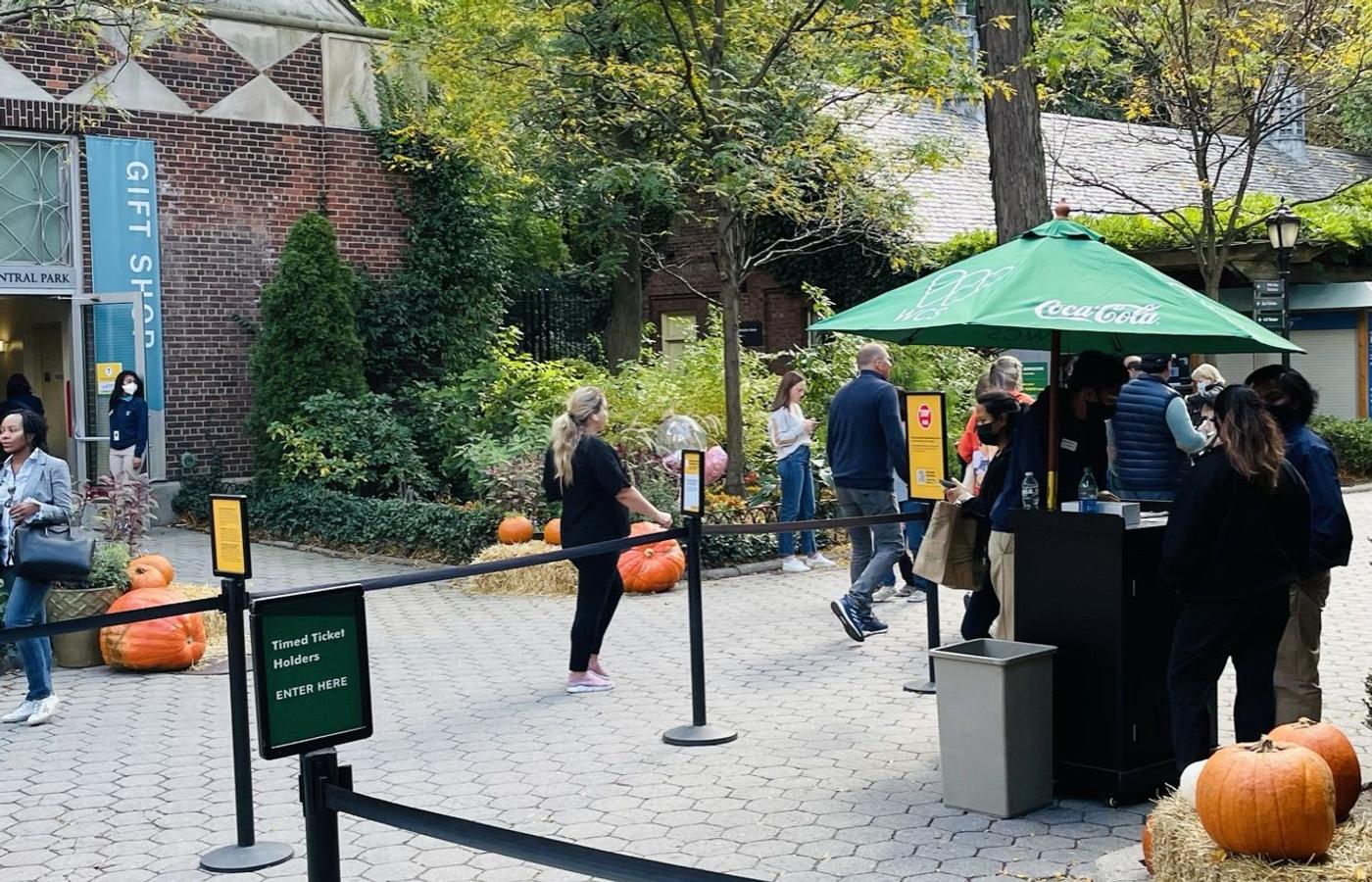 공원을 걷다 만나는 동물들- Central Park Zoo